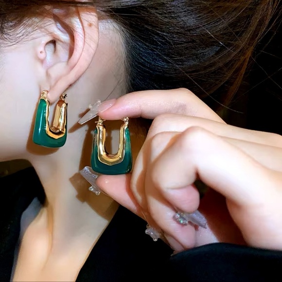 Anthropologie Casa Clara Andy Earrings Jade green stone gold hoop - Picture 7 of 7